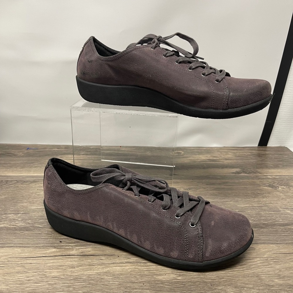 Clarks Cloudsteppers Sillian Tana Sneakers Plum‎ Purple Synthetic Women 9.5 W